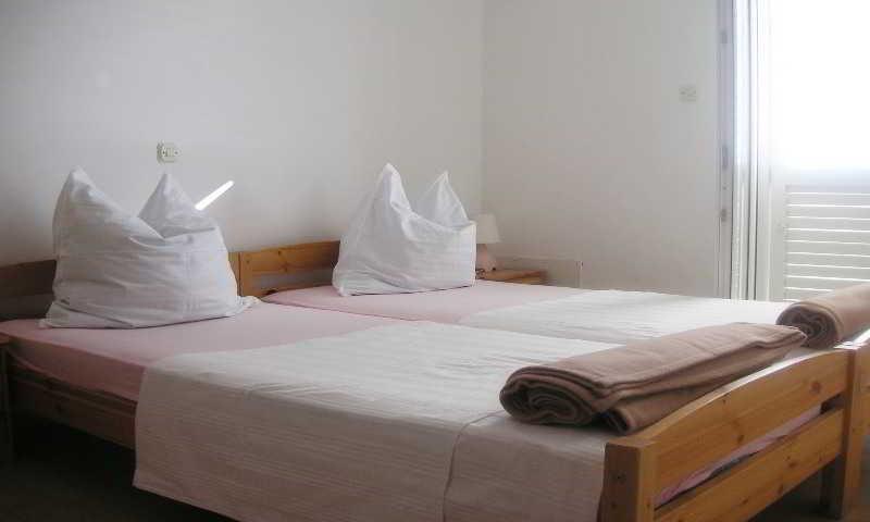 Mladenka Hotel Podstrana Bagian luar foto